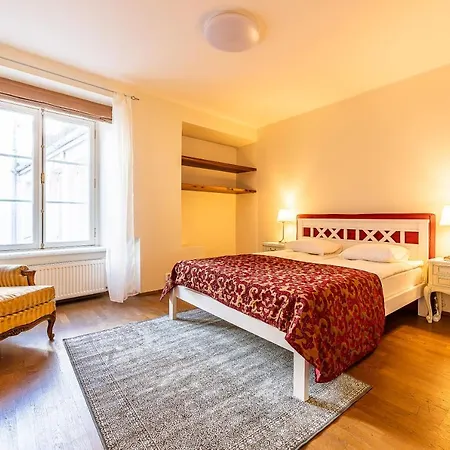 Old Town - Oleviste Apartment Tallinn Eksteriør bilde